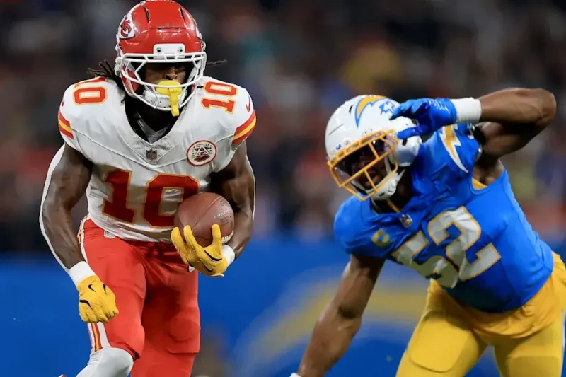 The NFL’s New 2025 ‘Football Move’ Rule Leaves Fans More Confused
